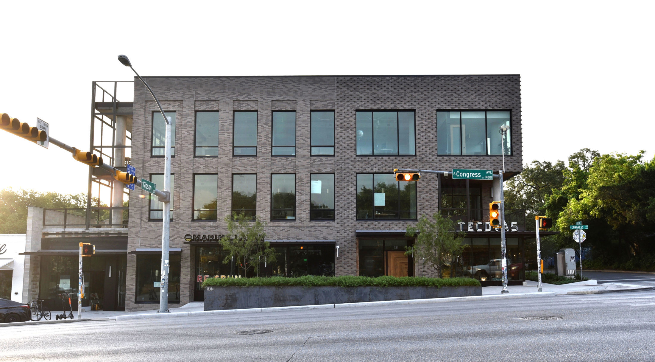 Saint Vincent, Mixed Use Building - Sabre Commercial, Inc.